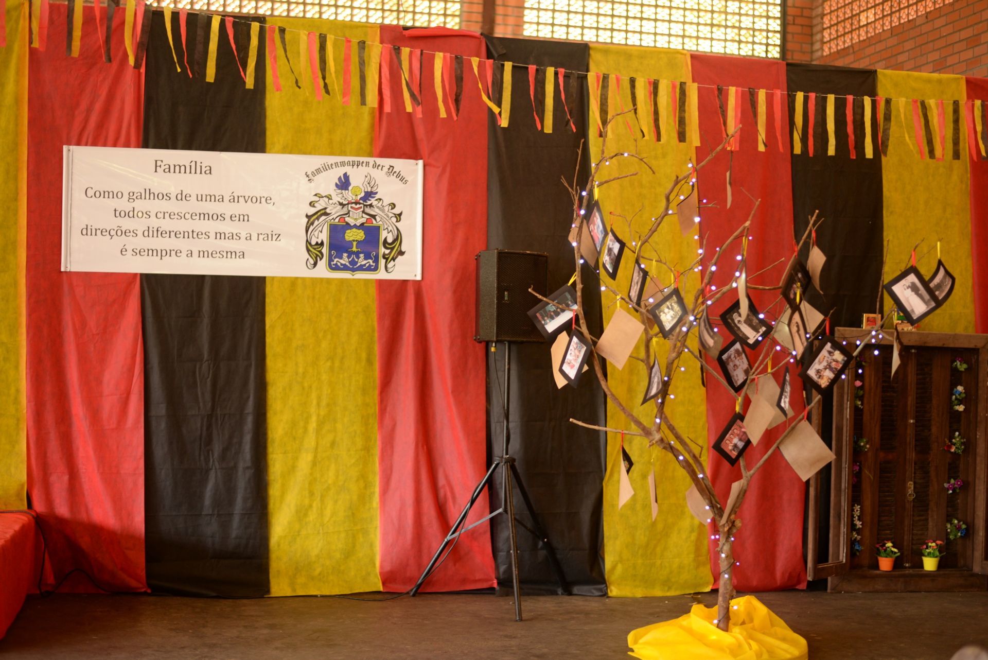 Foto Sobre ser Debus - Imagem 17