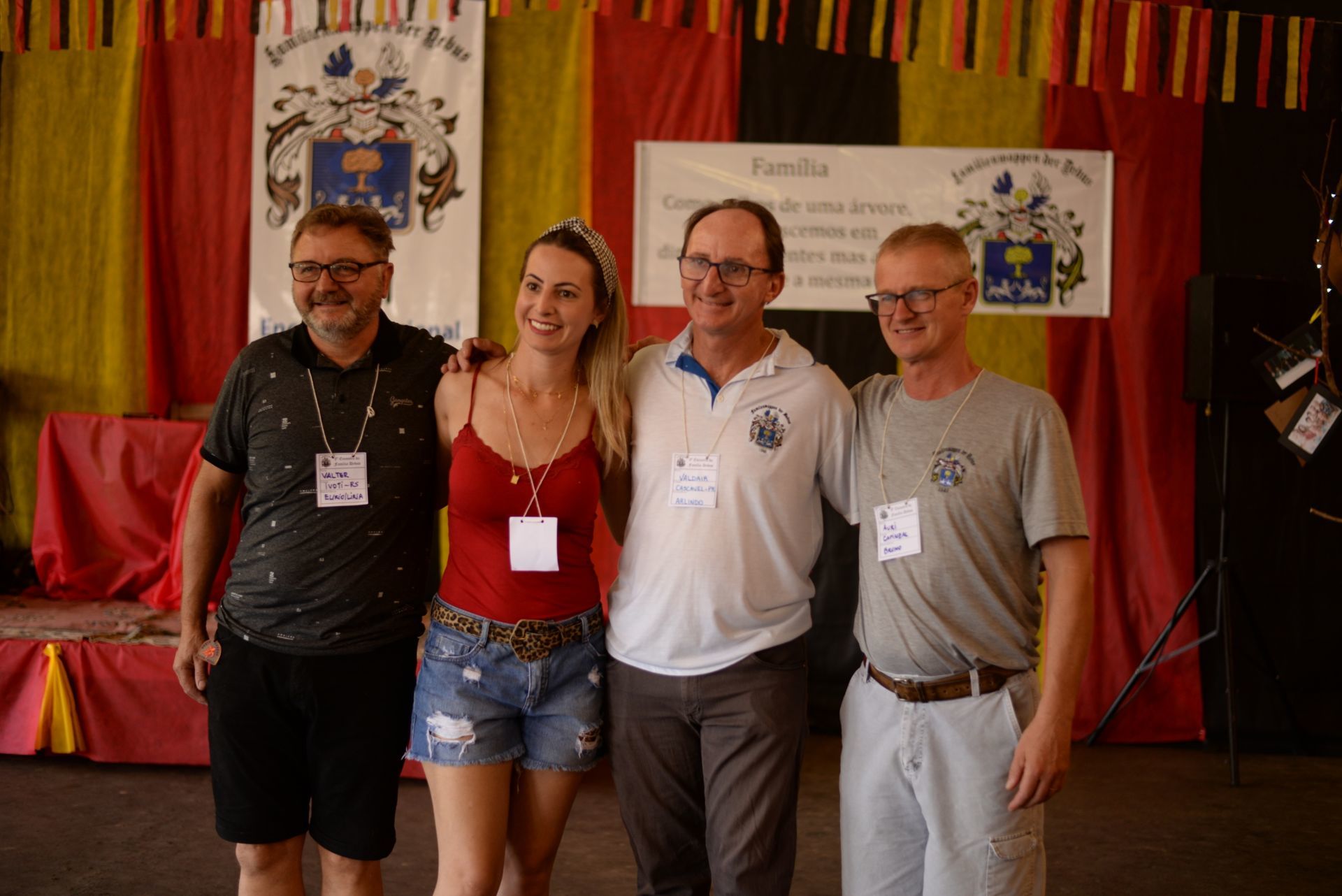 Foto Sobre ser Debus - Imagem 18