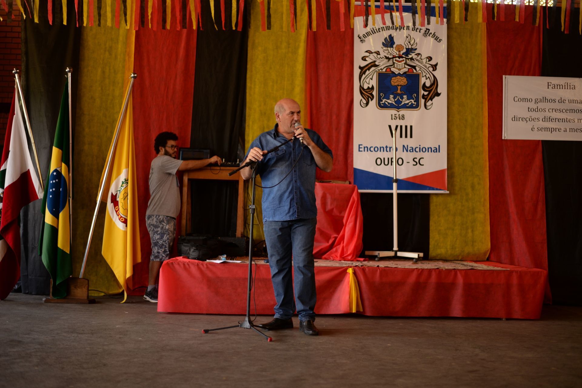 Foto Sobre ser Debus - Imagem 21