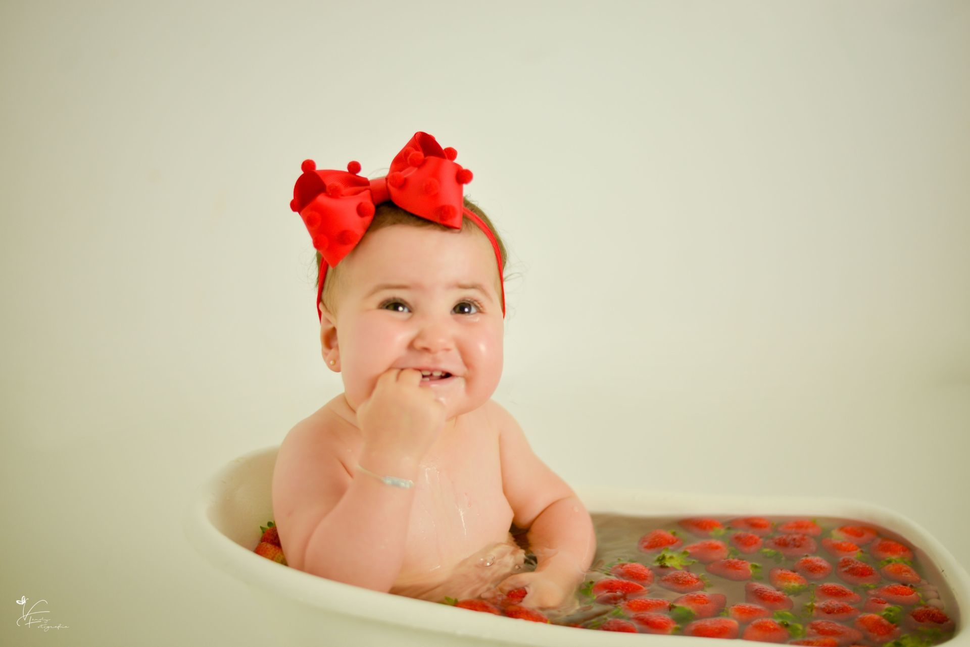 Foto Sessão de Morango da Alice - Imagem 5