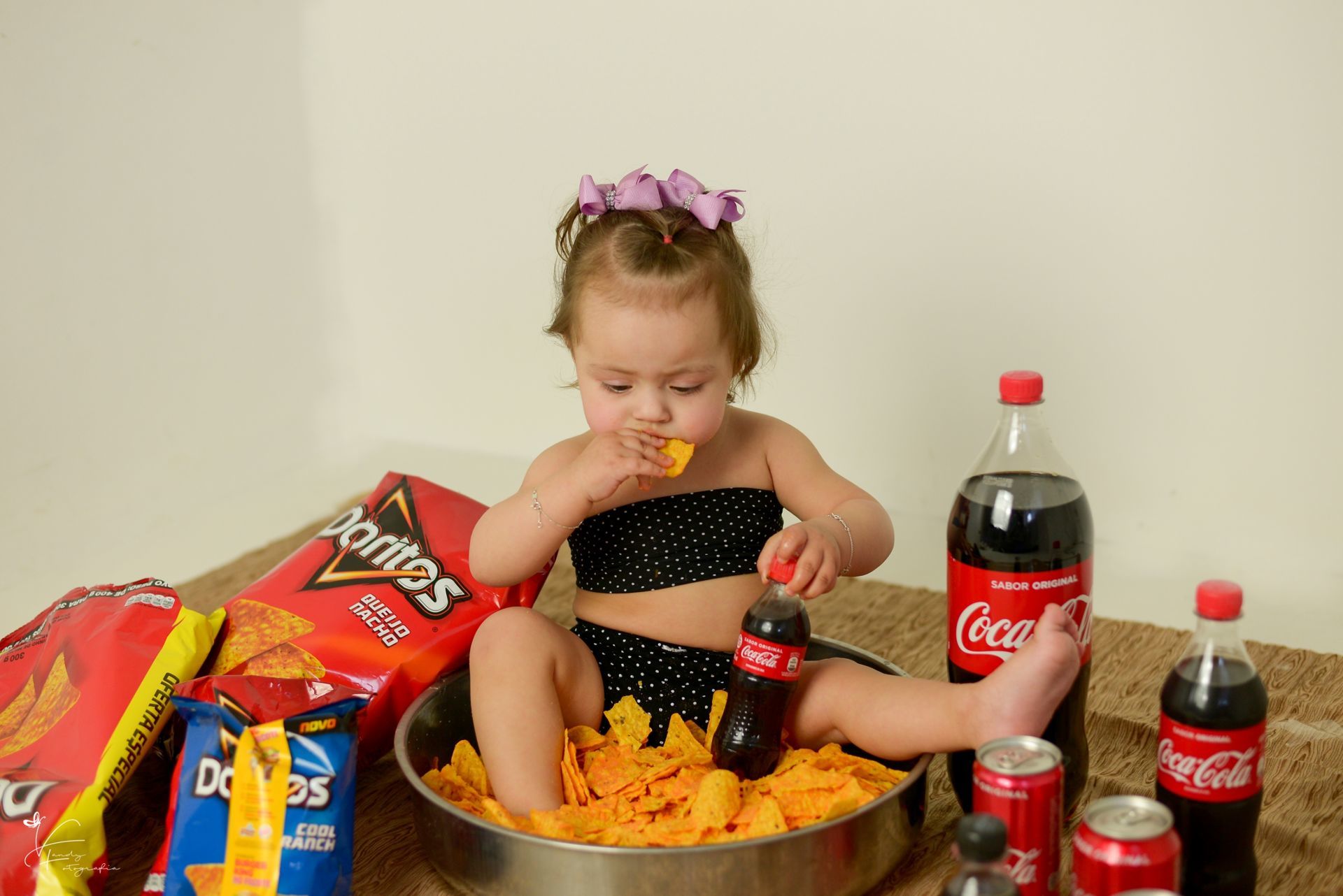Foto Sessão Doritos: Gabriela 11 meses - Imagem 0