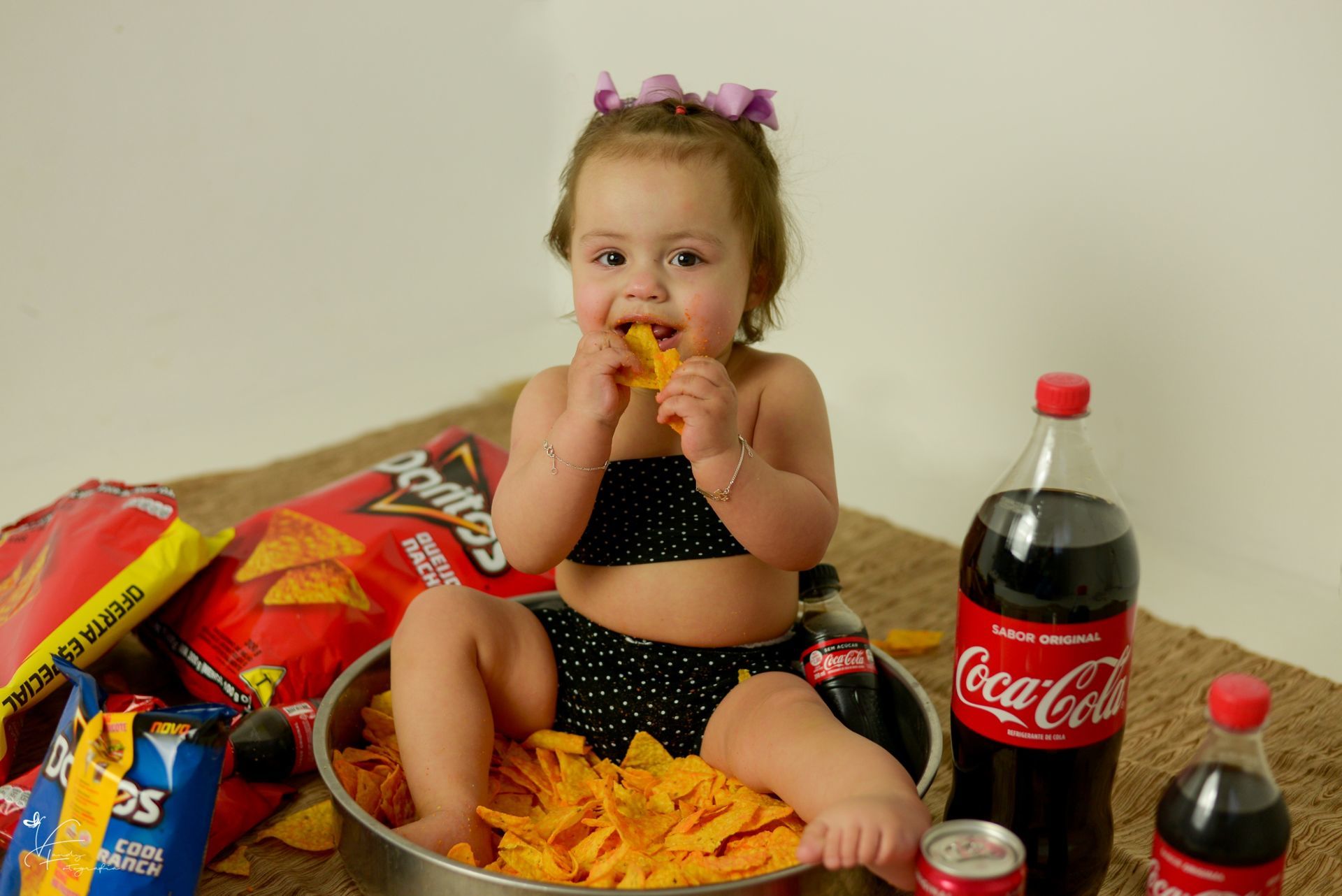 Foto Sessão Doritos: Gabriela 11 meses - Imagem 2
